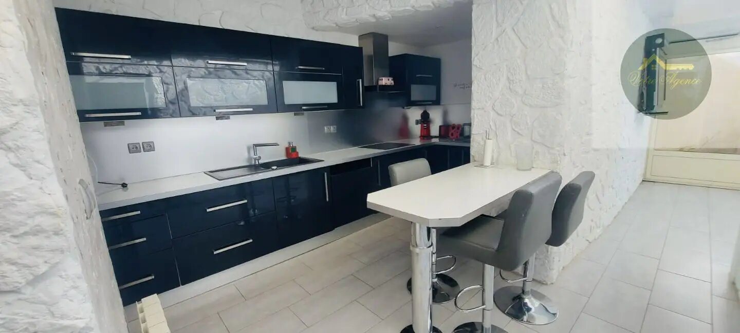 Maison à vendre, 196m², Chéroy