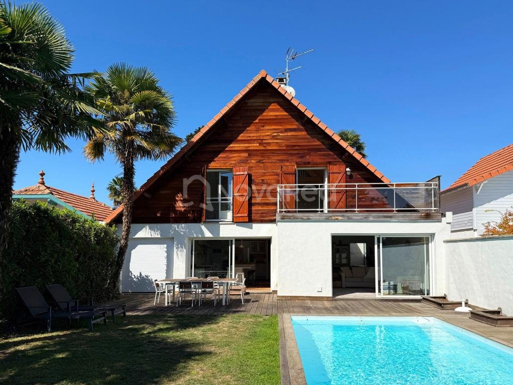 Maison à louer, 200m², Pau