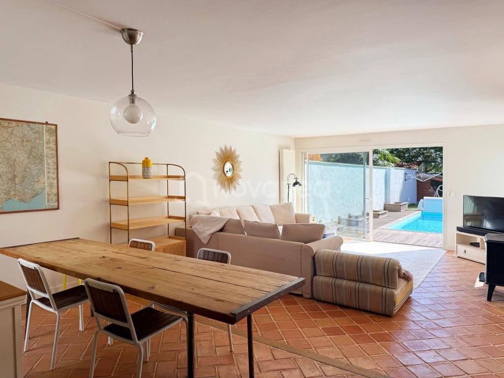 Maison à louer, 200m², Pau