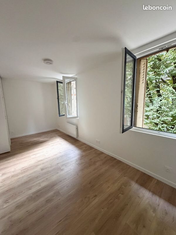 Appartement à louer, 33m², Paris 19ème
