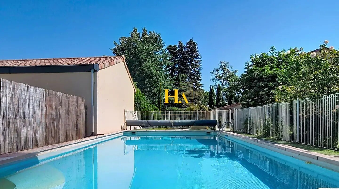 Maison à vendre, 113m², Bésayes