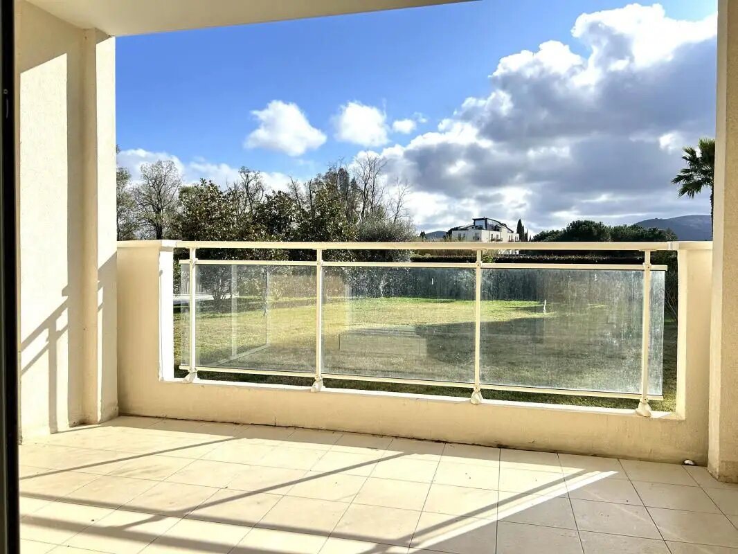 Appartement à vendre, 44m², Mandelieu-la-Napoule