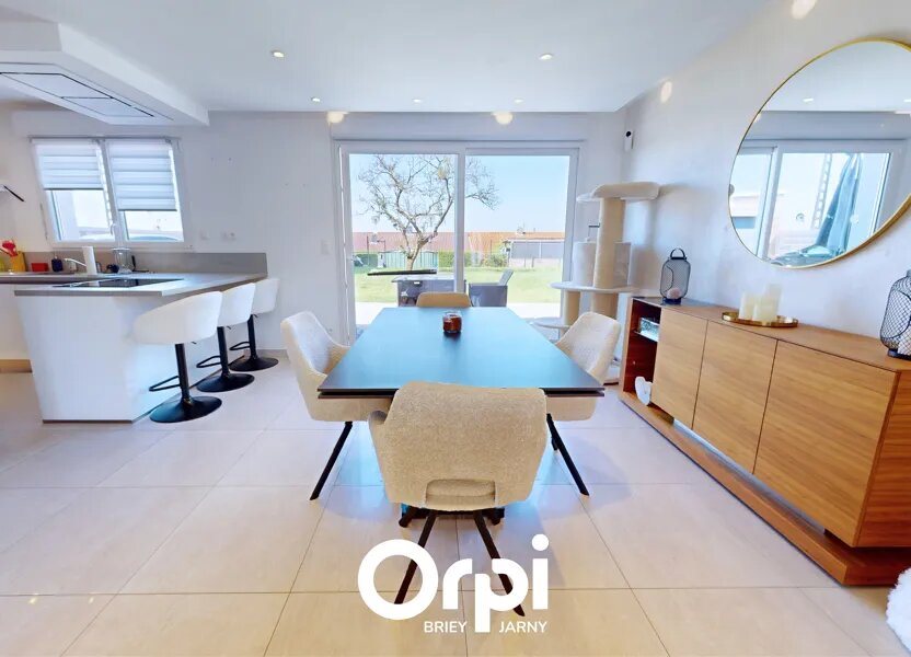 Maison à vendre, 92m², Montois-la-Montagne