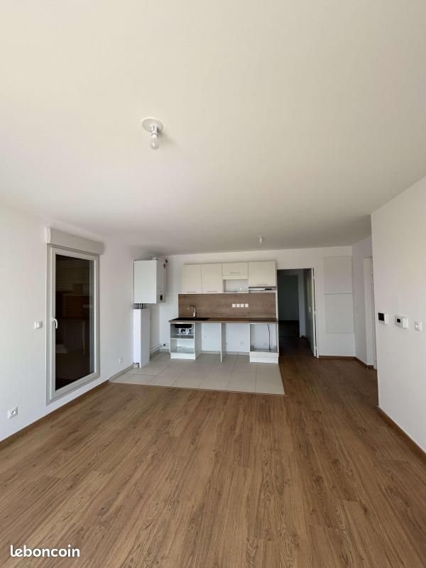 Appartement à louer, 74m², Rillieux-la-Pape