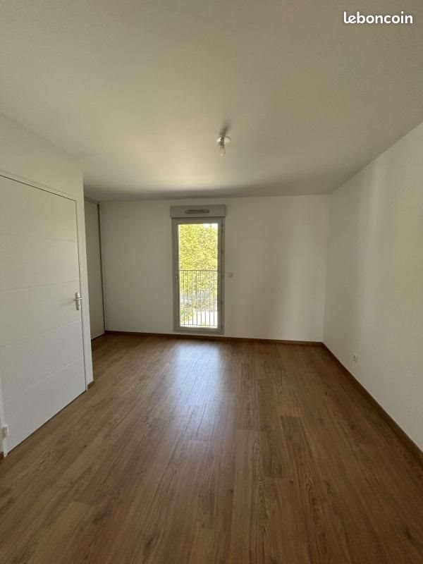Appartement à louer, 74m², Rillieux-la-Pape