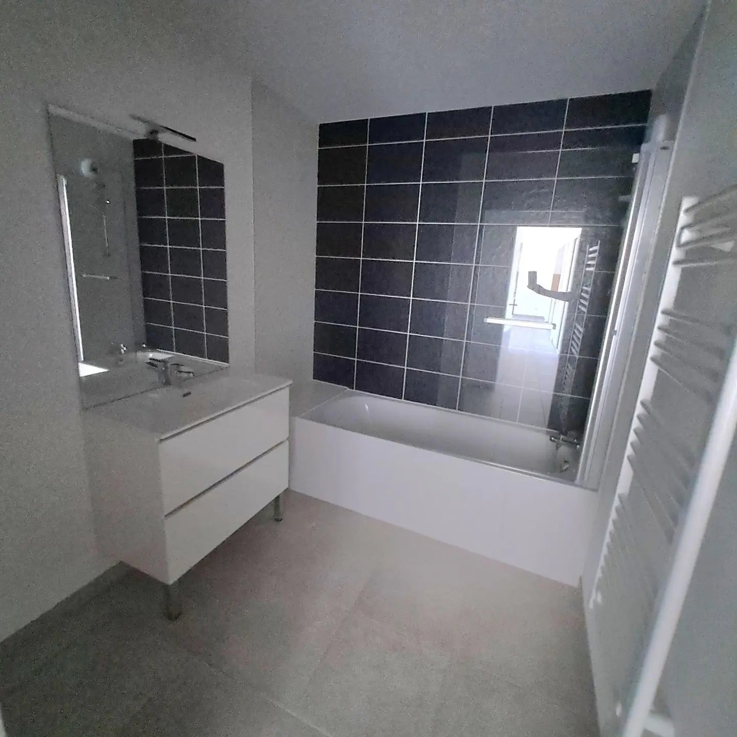 Appartement à louer, 99m², Ternay