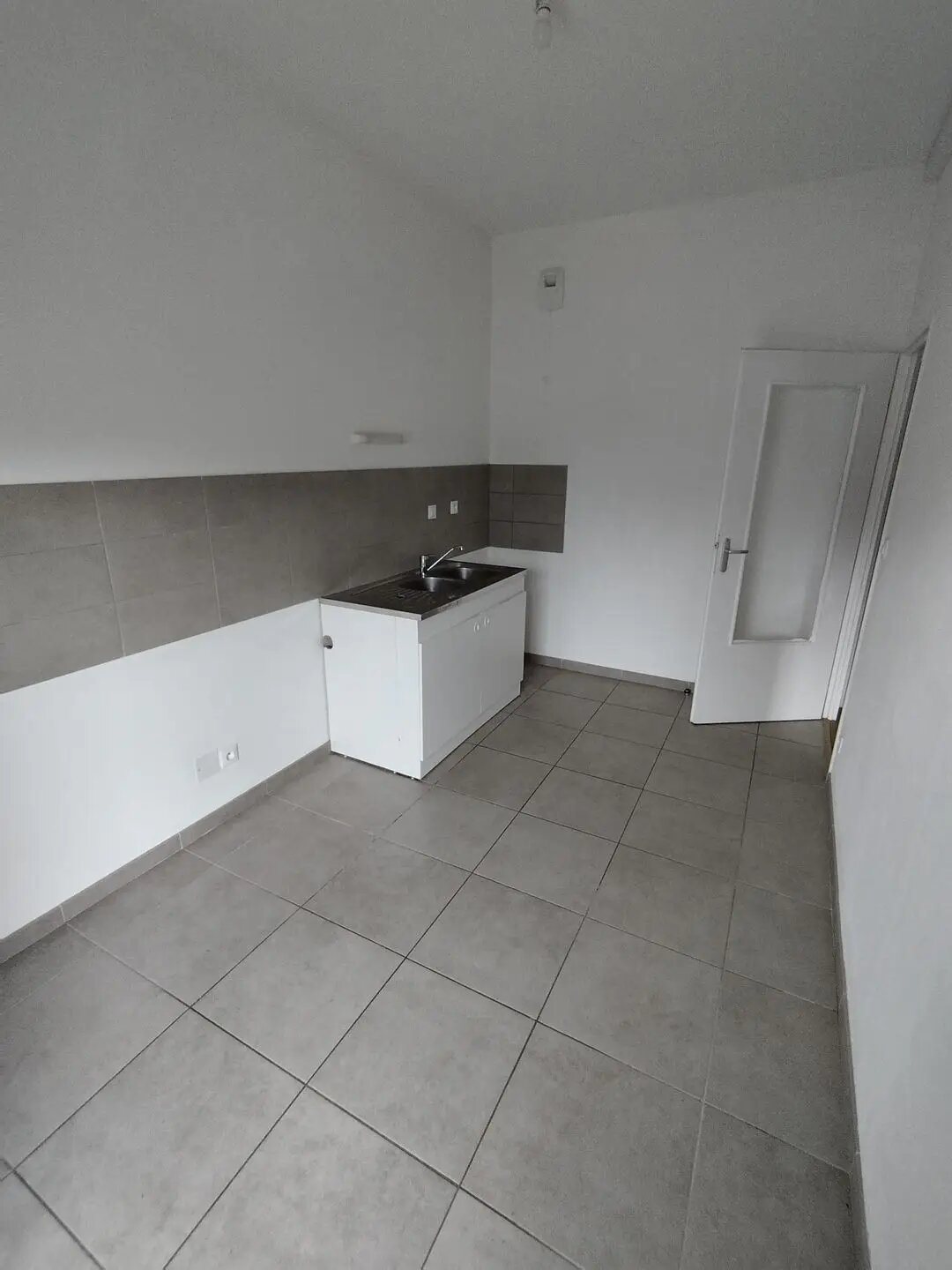 Appartement à louer, 68m², Saint-Laurent-de-Mure