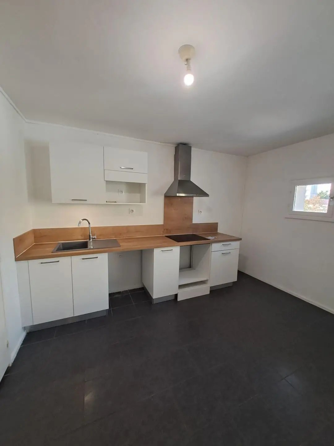 Appartement à louer, 74m², Vénissieux