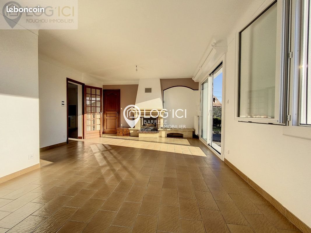 Maison à louer, 131m², Morlaàs