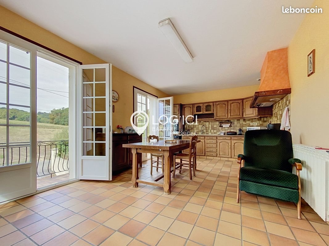 Maison à vendre, 159m², Lembeye
