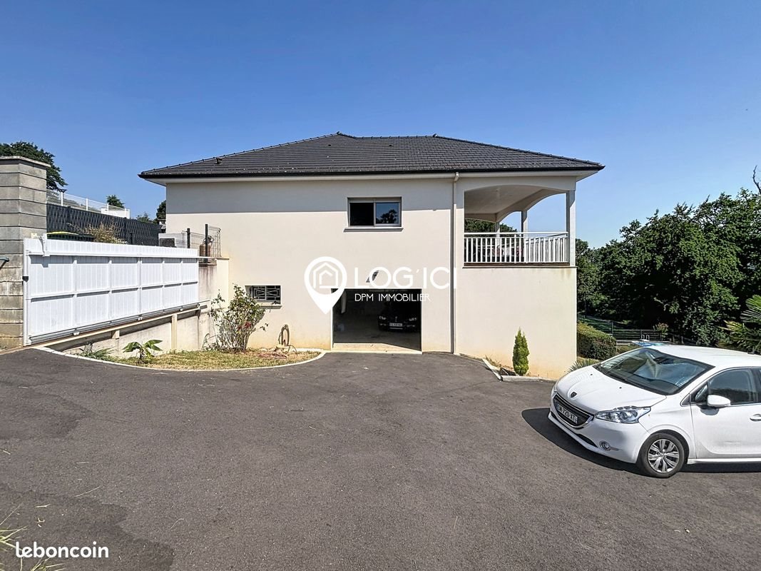 Maison à vendre, 133m², Cescau