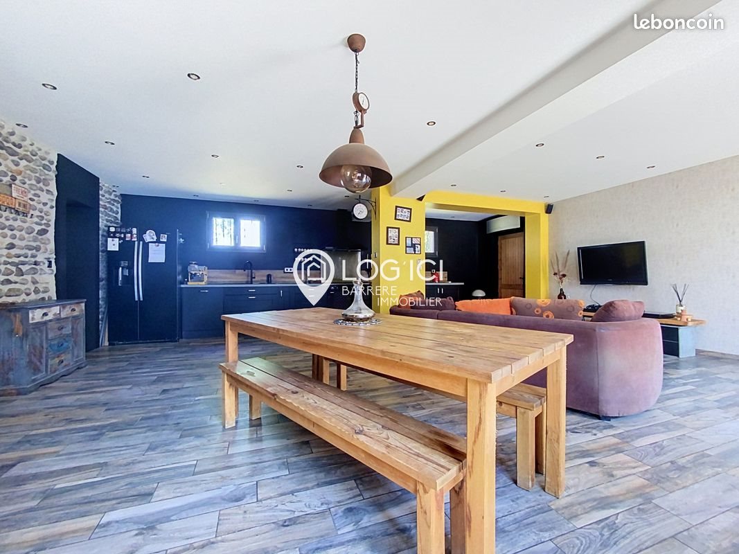 Maison à vendre, 208m², Morlaàs