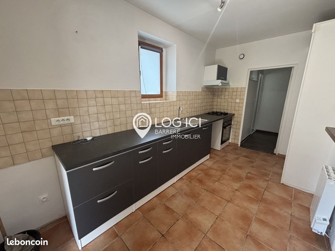Appartement à louer, 68m², Lembeye