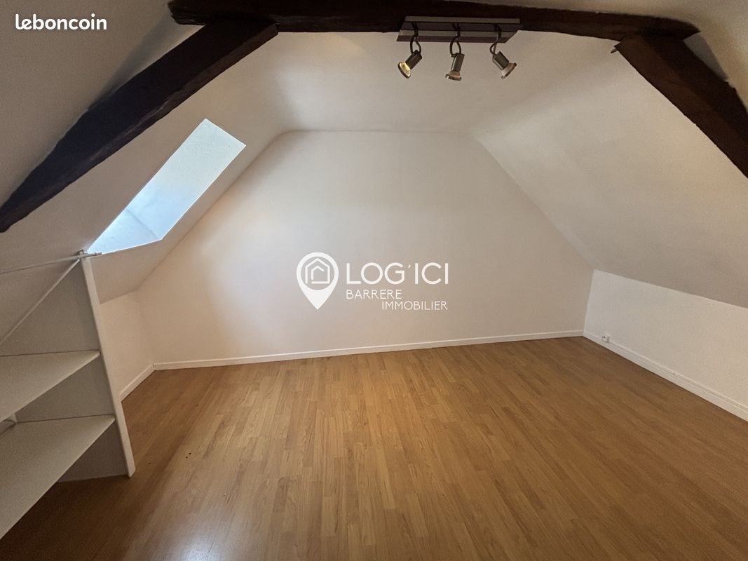Appartement à louer, 68m², Lembeye