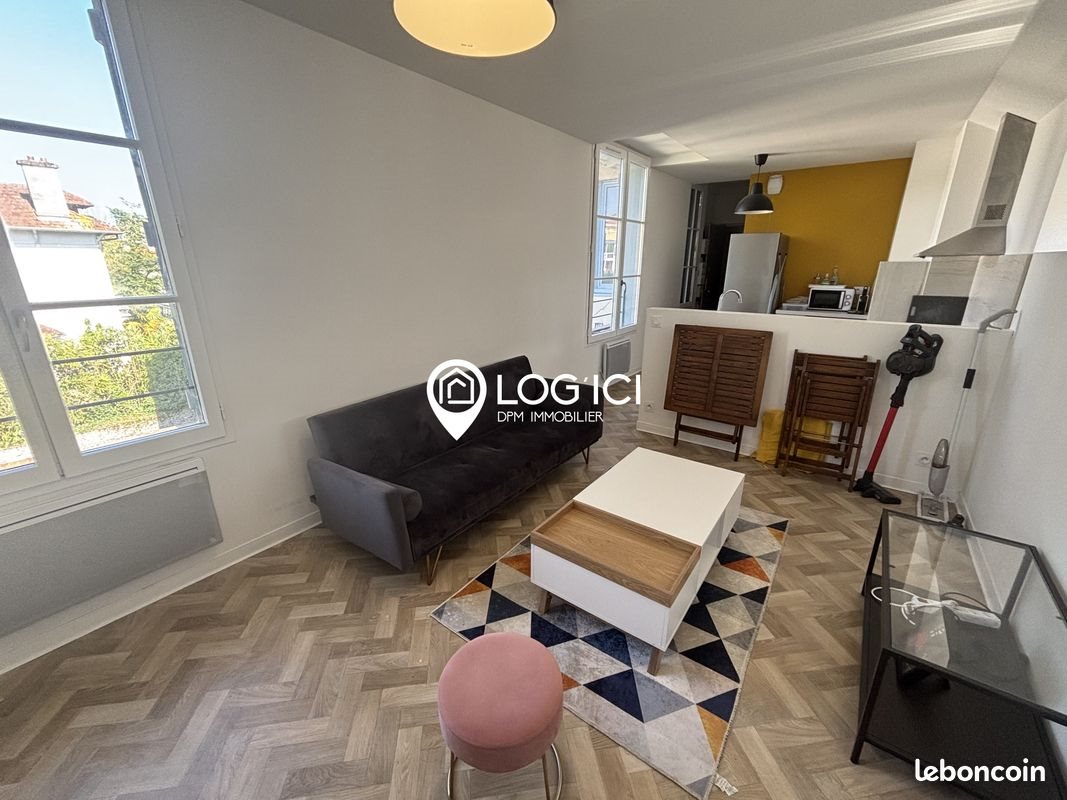 Appartement à louer, 43m², Pau