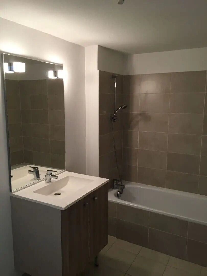 Appartement à louer, 63m², Bordeaux
