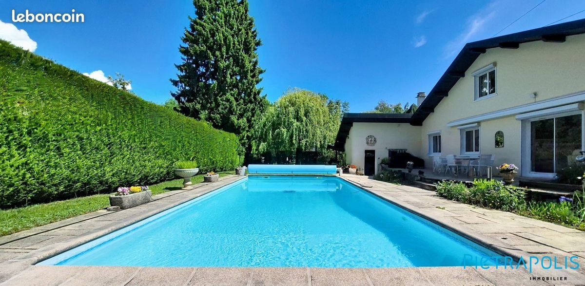 Maison à vendre, 173m², Saint-Genis-Pouilly