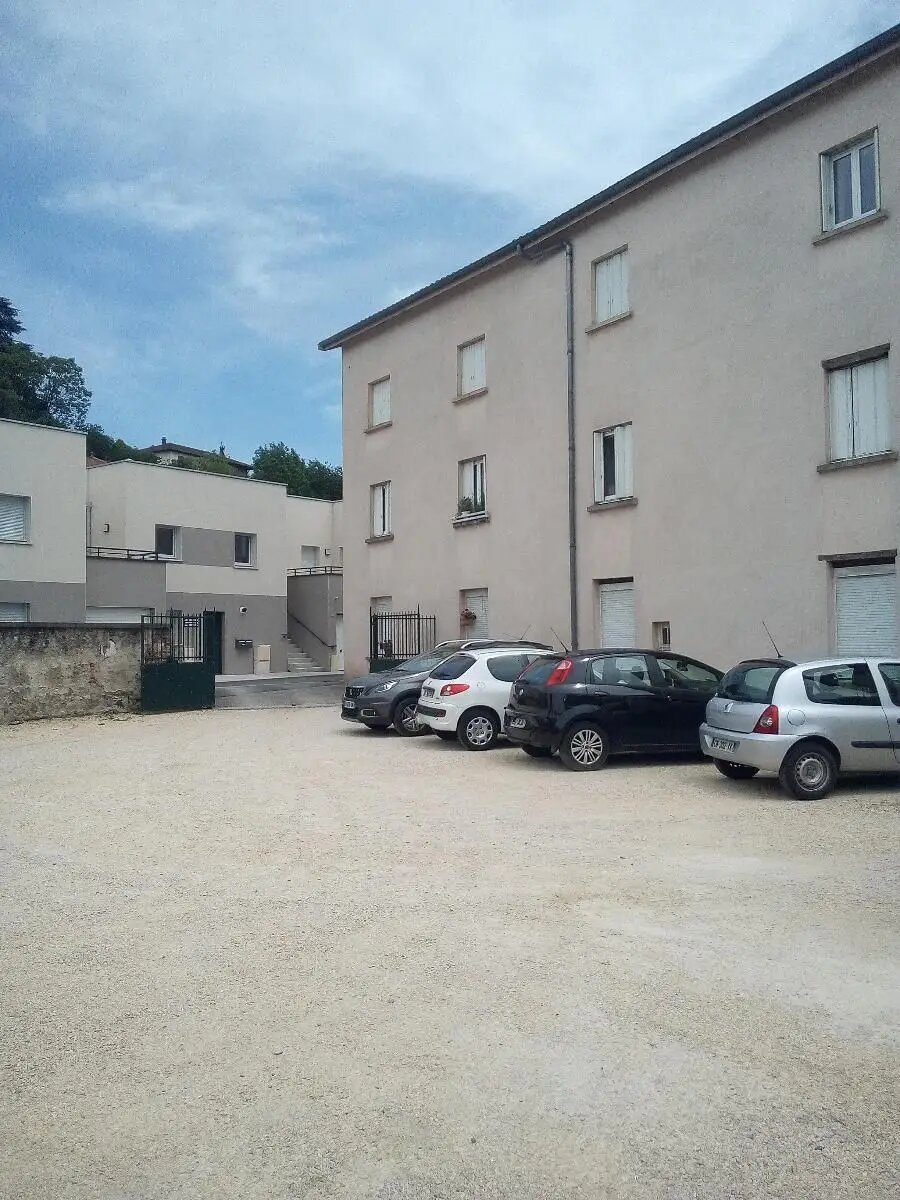 Appartement à louer, 40m², Pont-Evêque