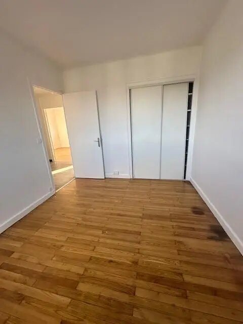 Appartement à louer, 64m², Roussillon