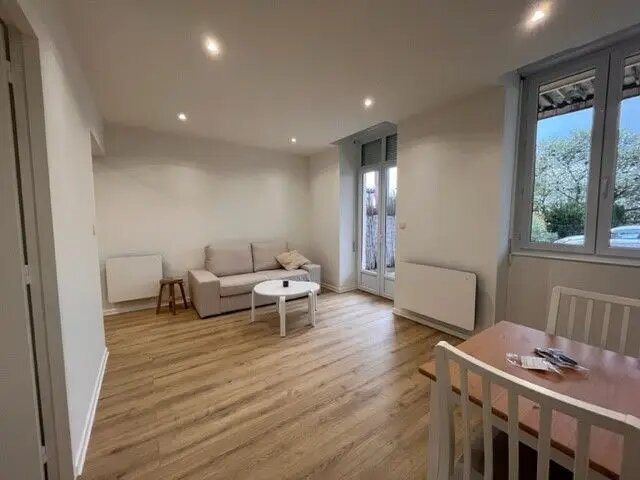 Appartement à louer, 43m², Le Péage-de-Roussillon