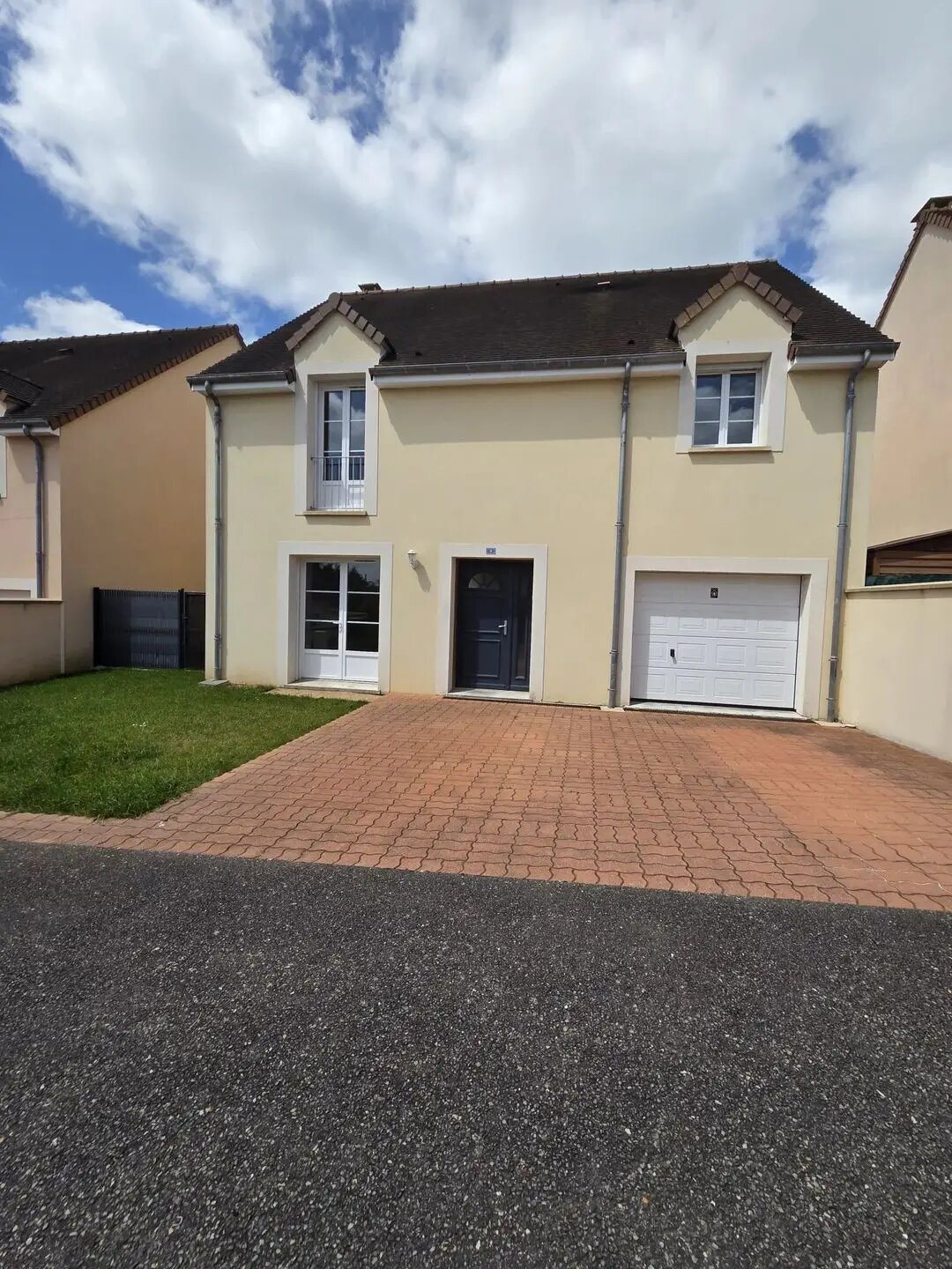 Maison à louer, 137m², Fontaine-la-Guyon