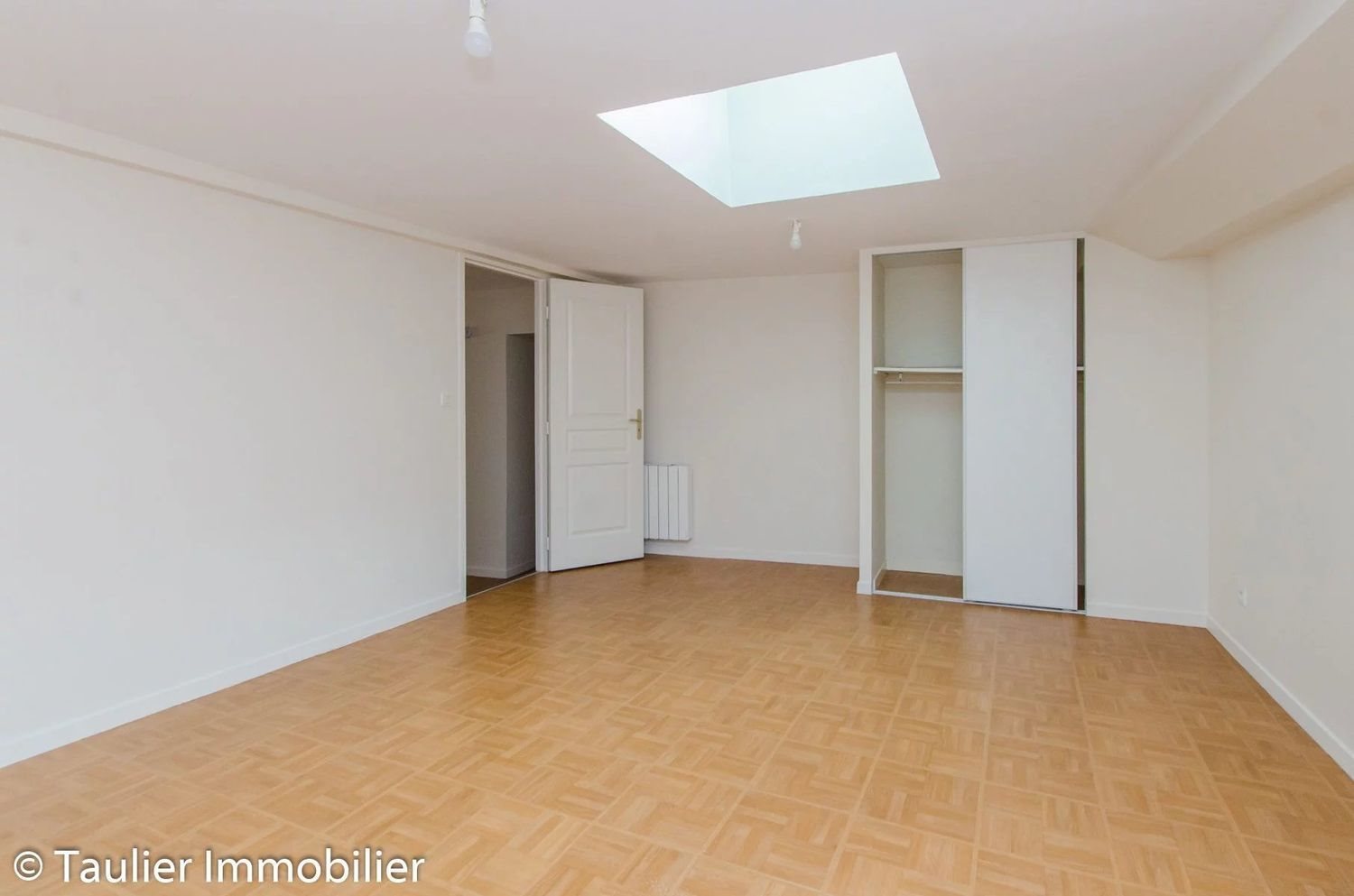 Appartement à louer, 74m², Saint-Vérand