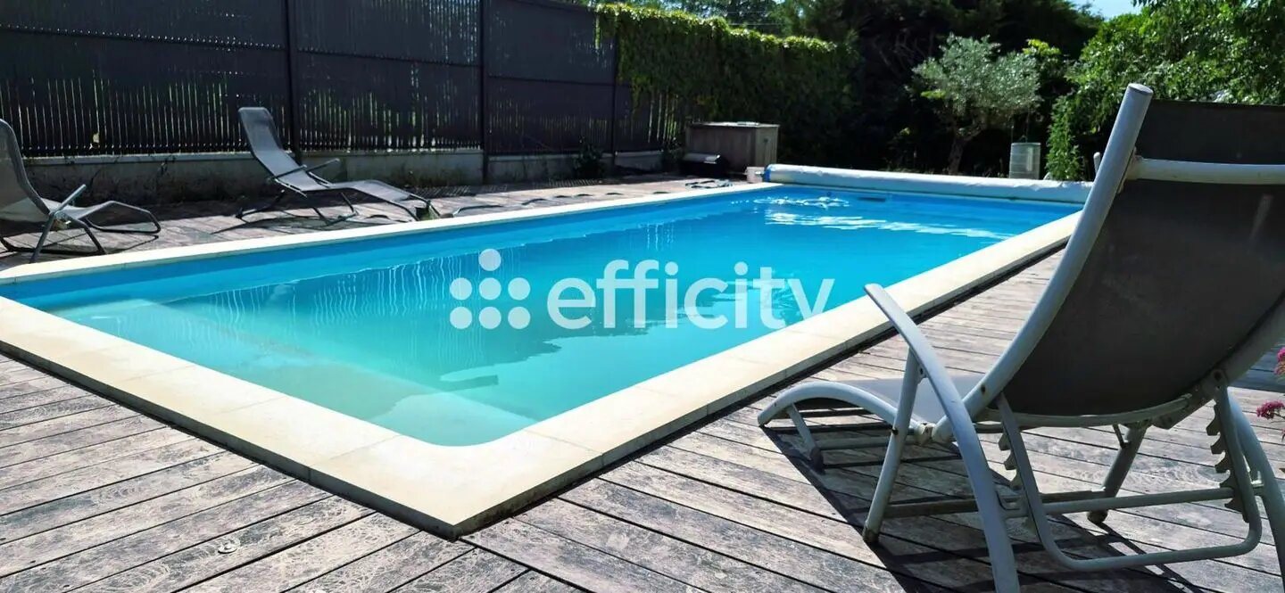Maison à vendre, 307m², Léognan
