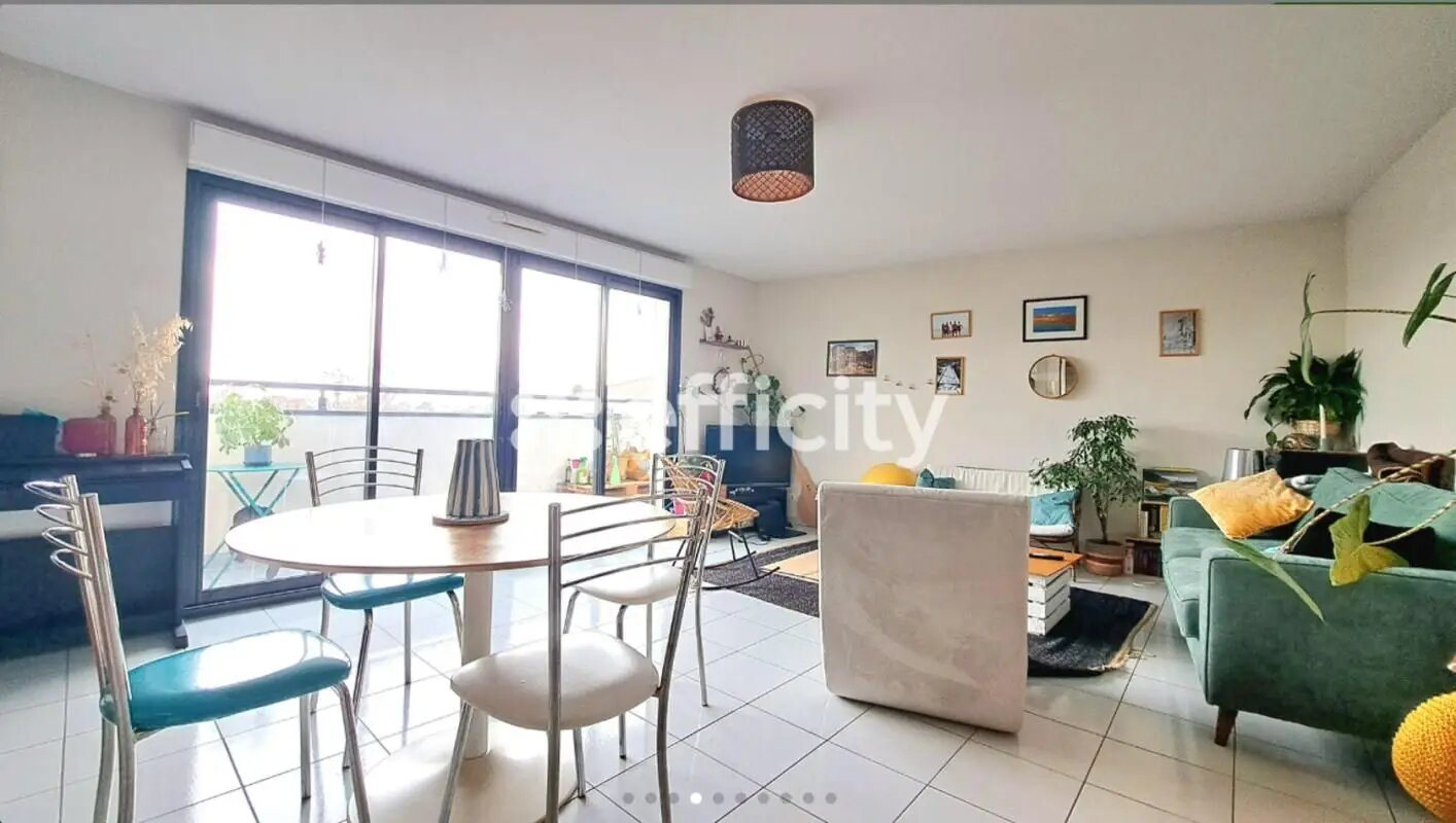 Appartement à vendre, 71m², Talence