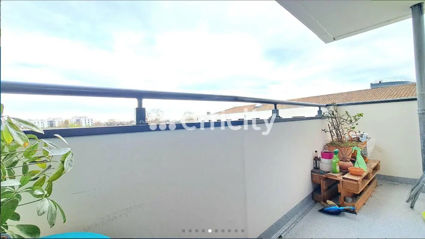 Appartement à vendre, 71m², Talence
