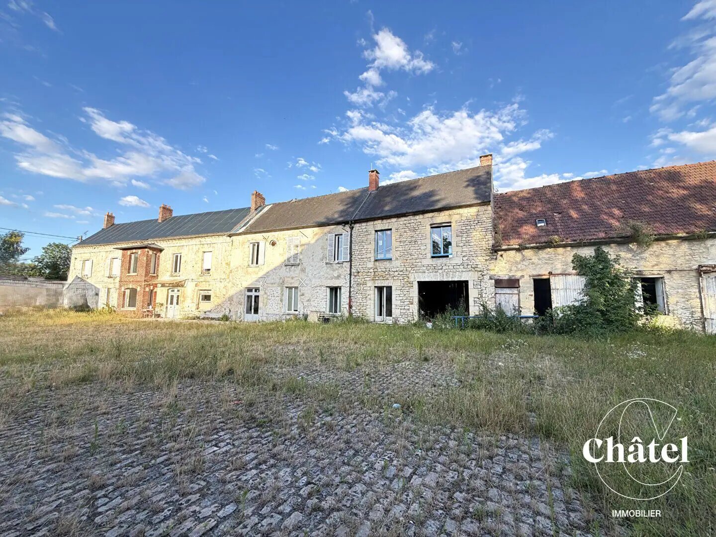 Maison à vendre, 1000m², Nanteuil-le-Haudouin