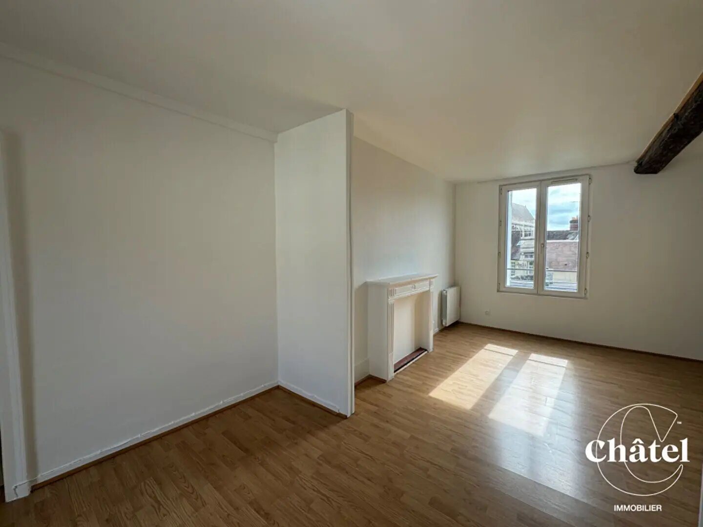 Appartement à louer, 67m², Senlis