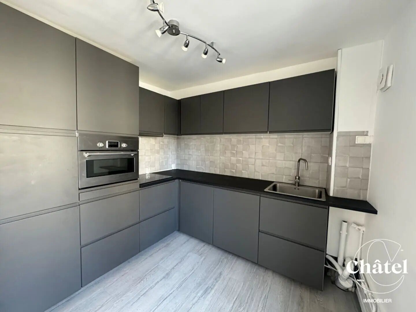 Appartement à louer, 67m², Senlis