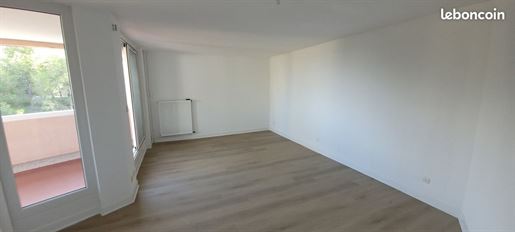 Advert pic 0