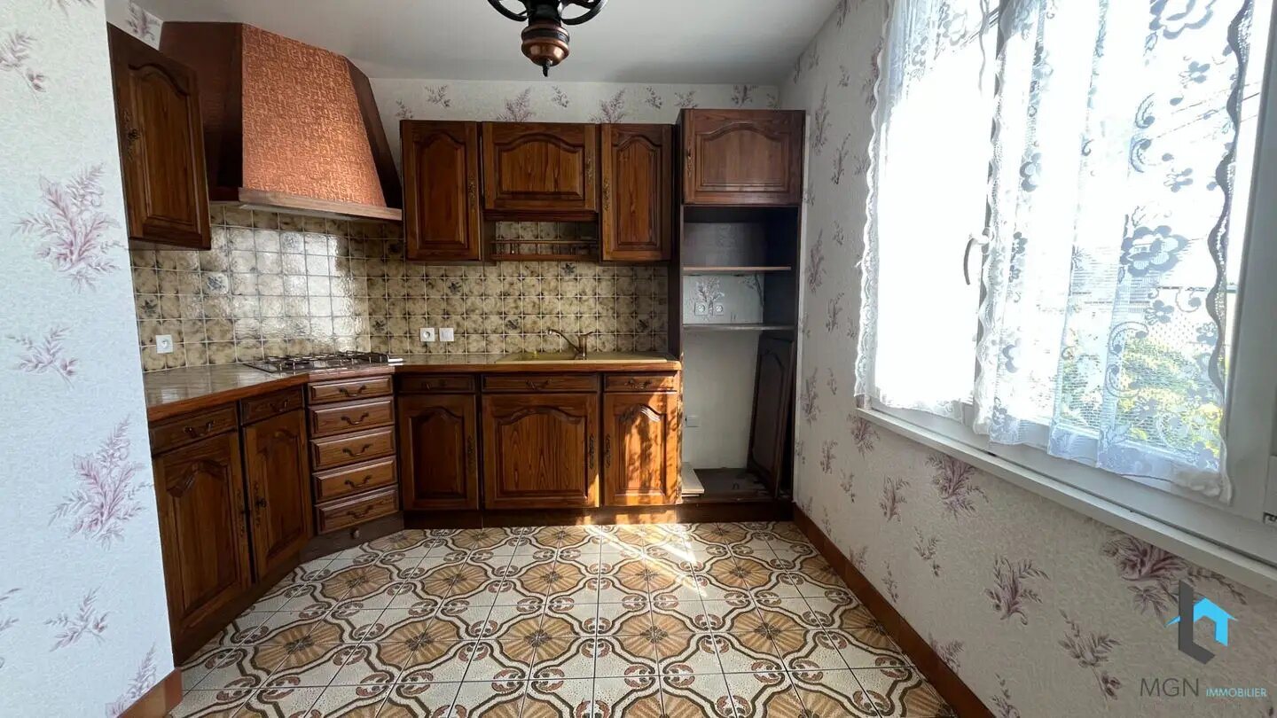 Maison à vendre, 97m², Alluyes