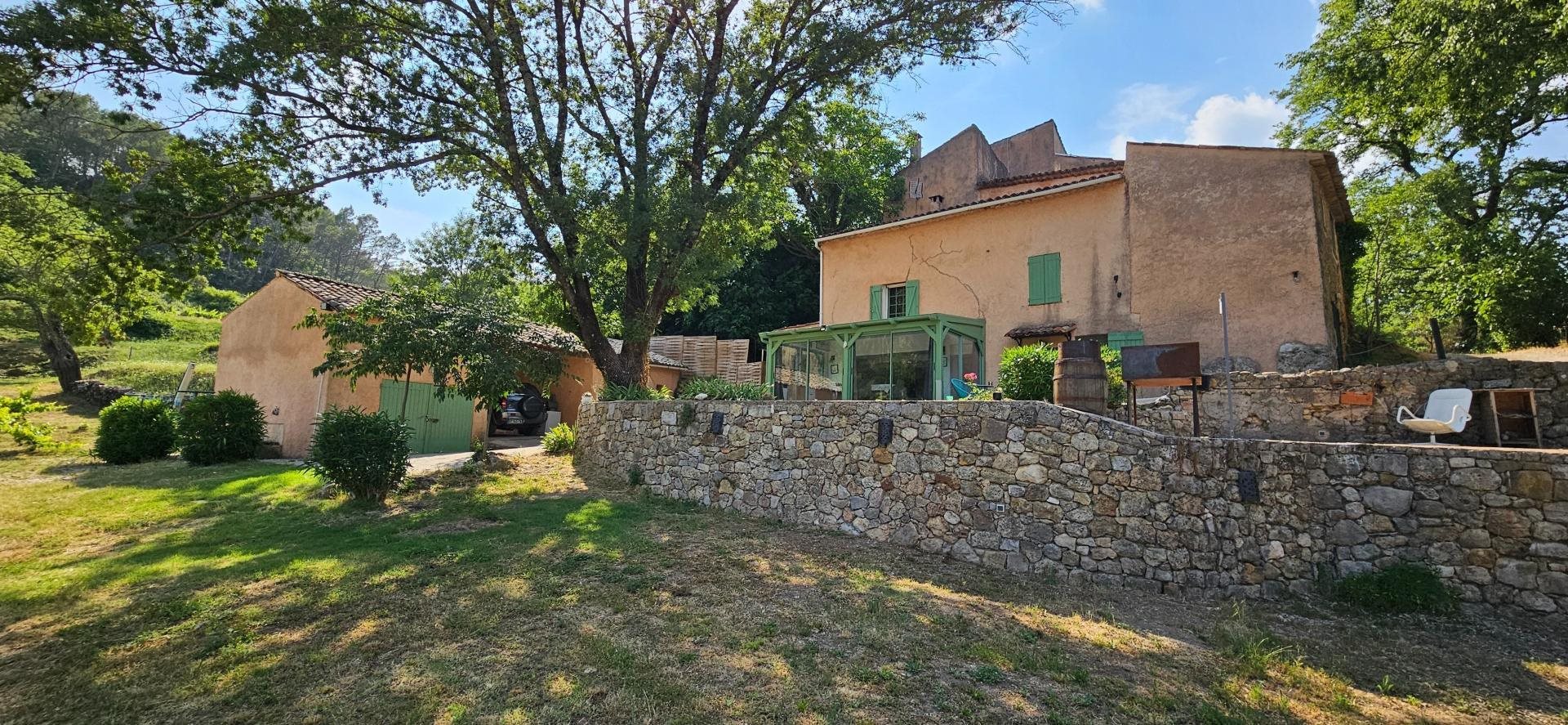 Maison à vendre, 130m², Carcès