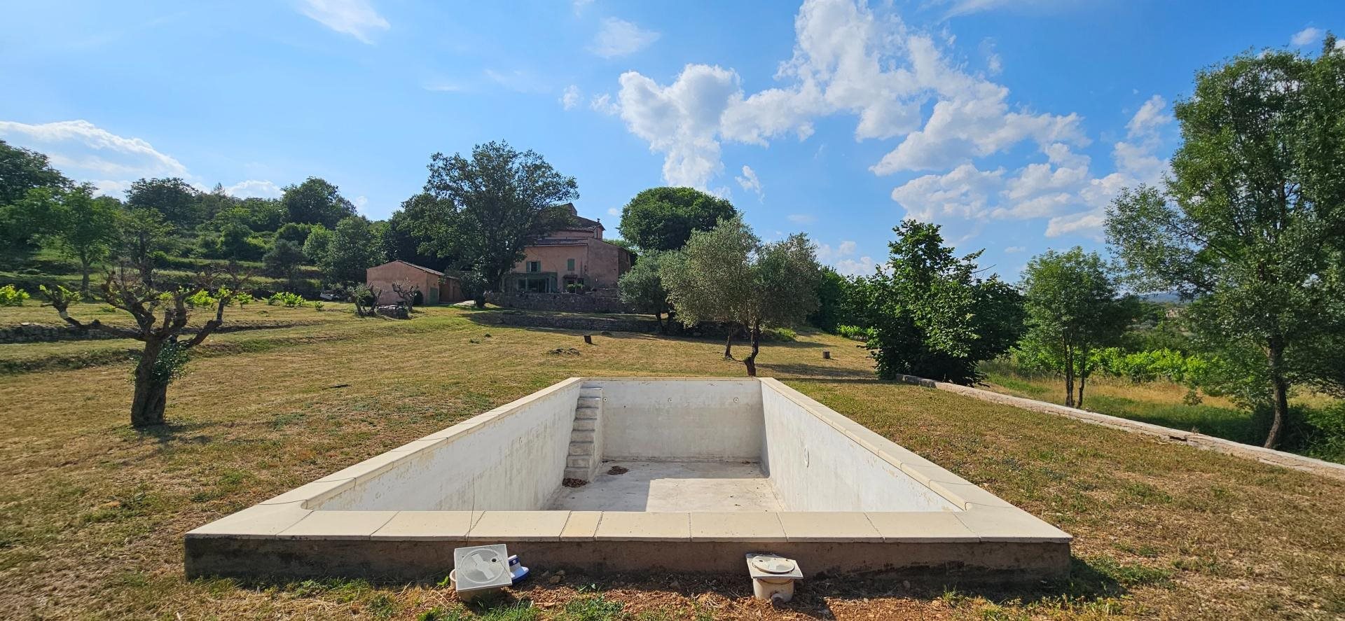 Maison à vendre, 130m², Carcès