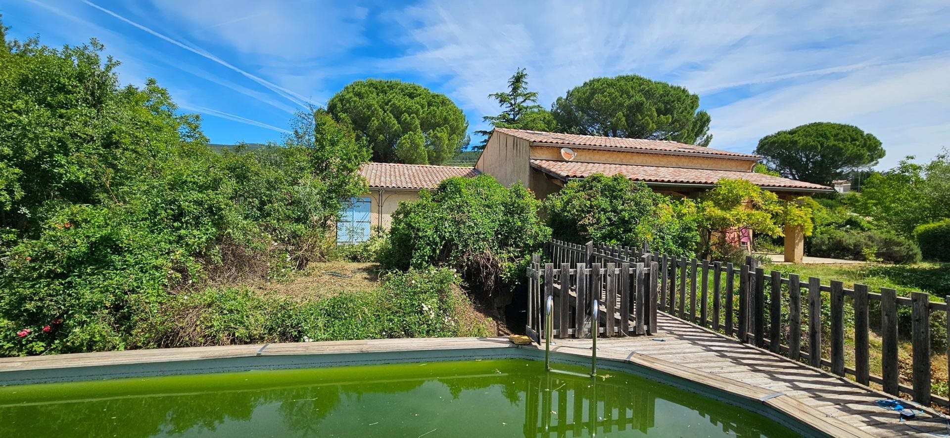 Maison à vendre, 228m², Saint-Etienne-les-Orgues