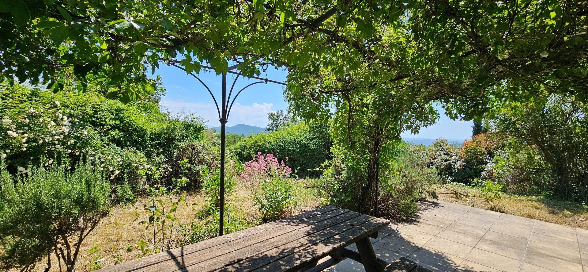 Maison à vendre, 228m², Saint-Etienne-les-Orgues