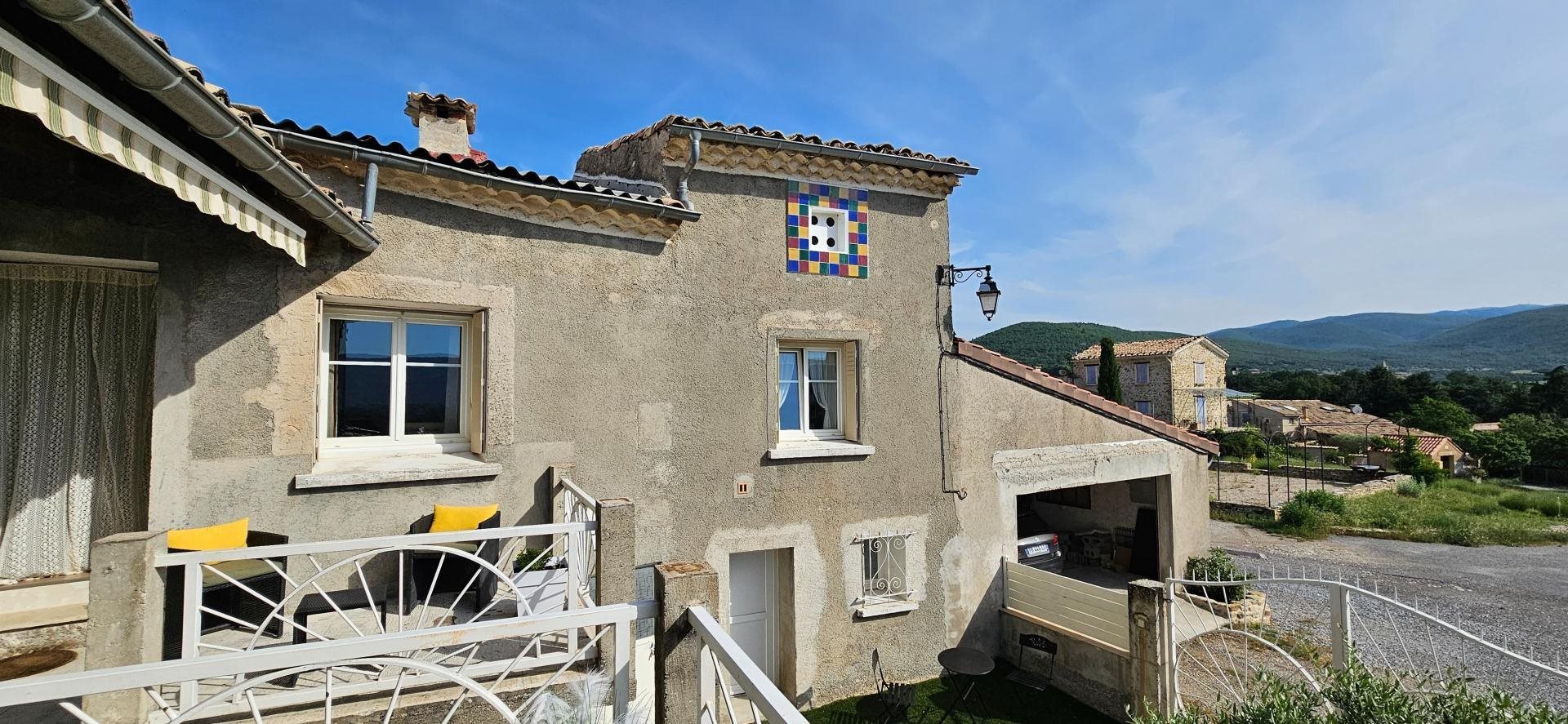 Maison à vendre, 150m², Saint-Etienne-les-Orgues