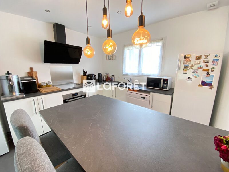 Maison à louer, 92m², Sainte-Hélène
