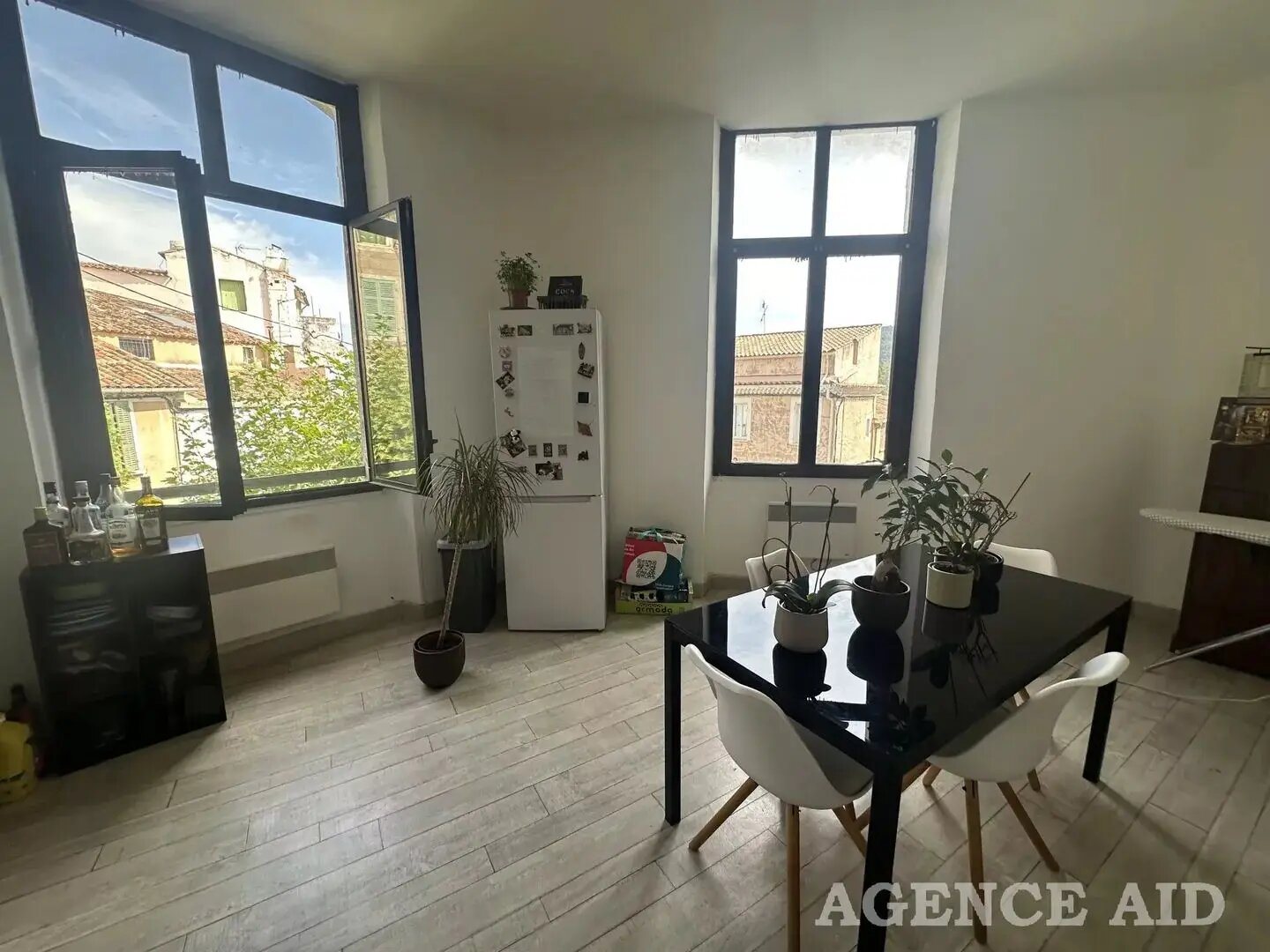 Appartement à louer, 70m², Cuges-les-Pins