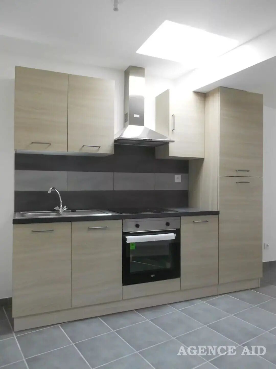 Appartement à louer, 43m², Cuges-les-Pins