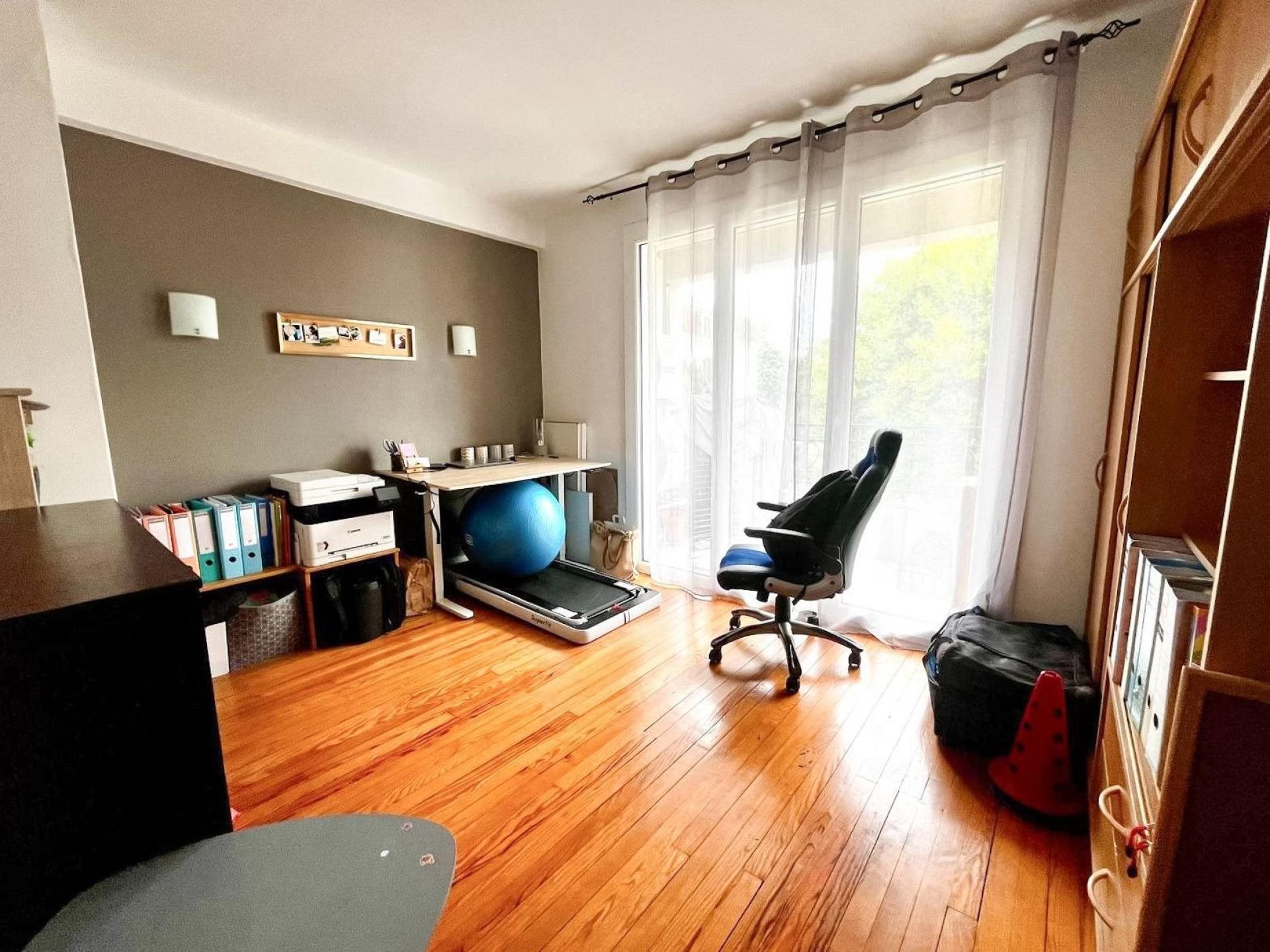 Maison à vendre, 108m², Sainte-Livrade-sur-Lot