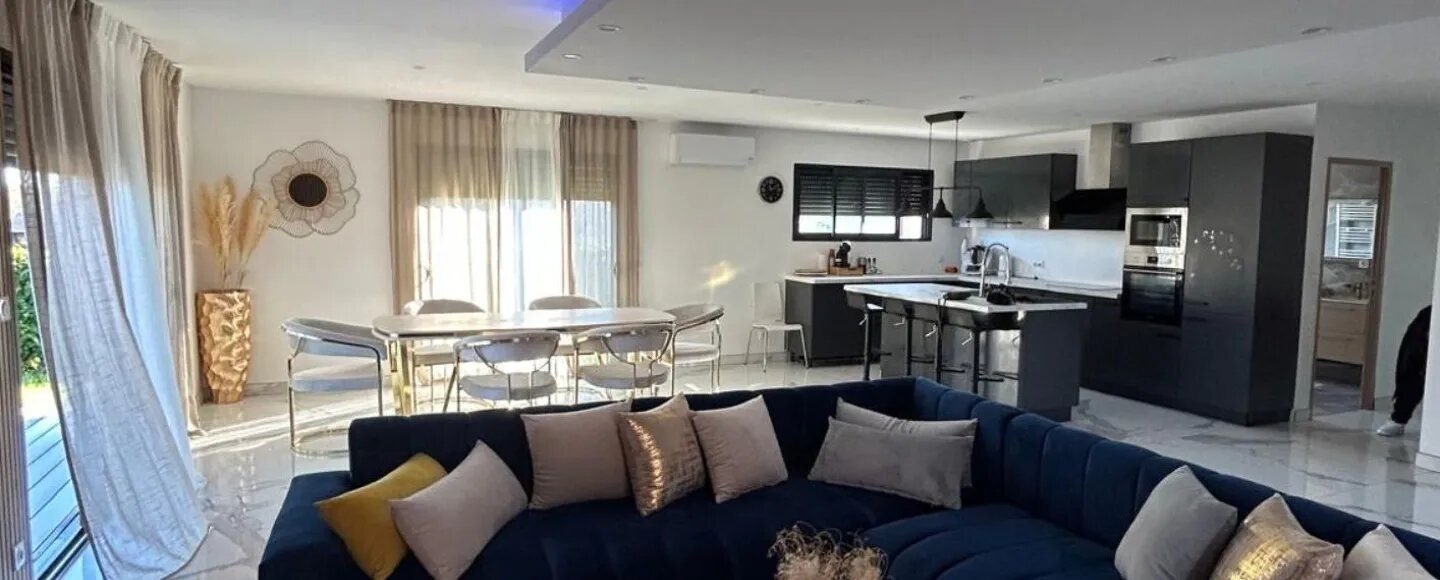 Maison à vendre, 244m², Roaillan