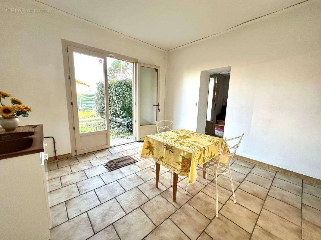 Maison à vendre, 98m², Roaillan