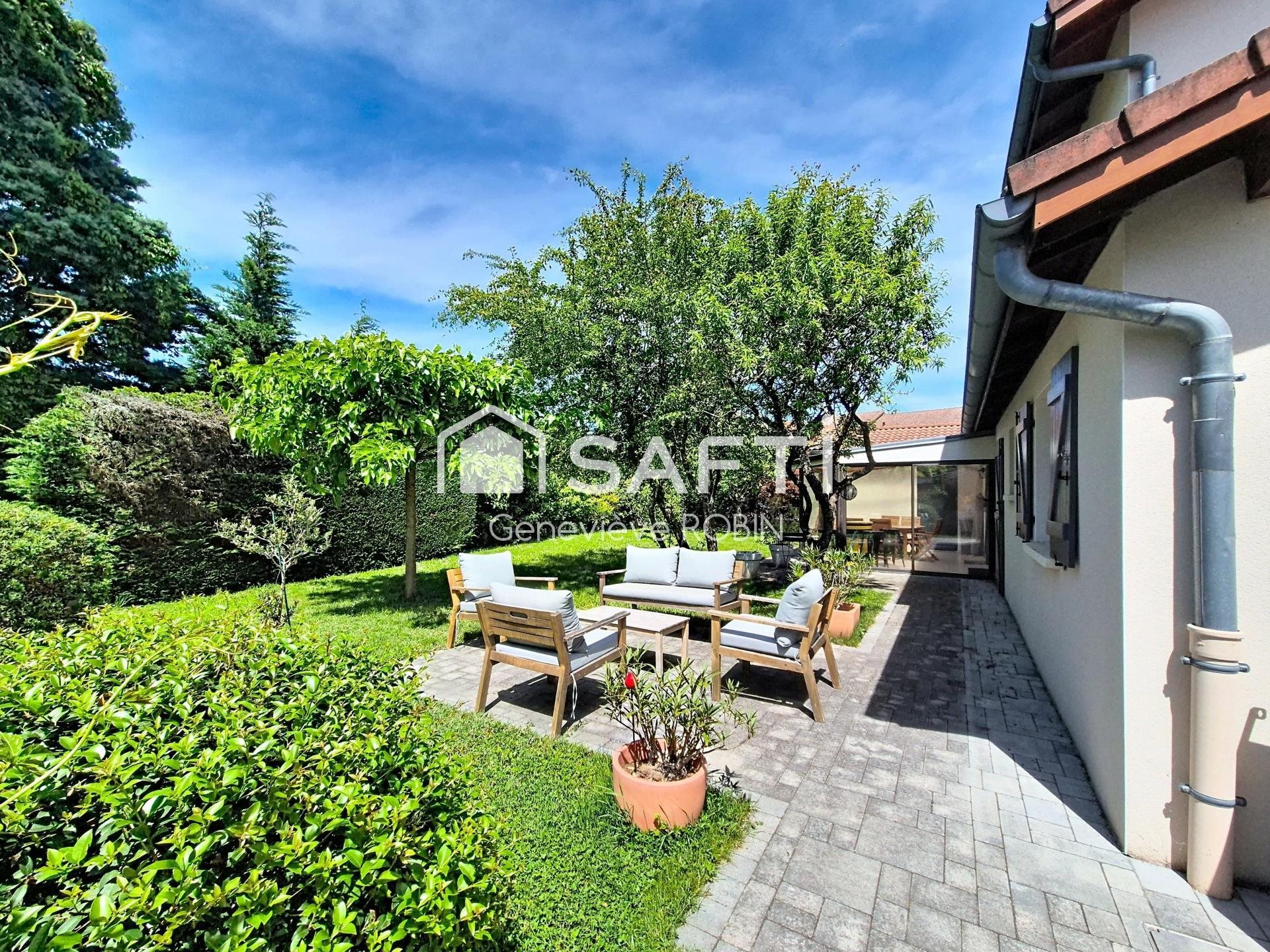 Maison à vendre, 148m², Sainte-Consorce
