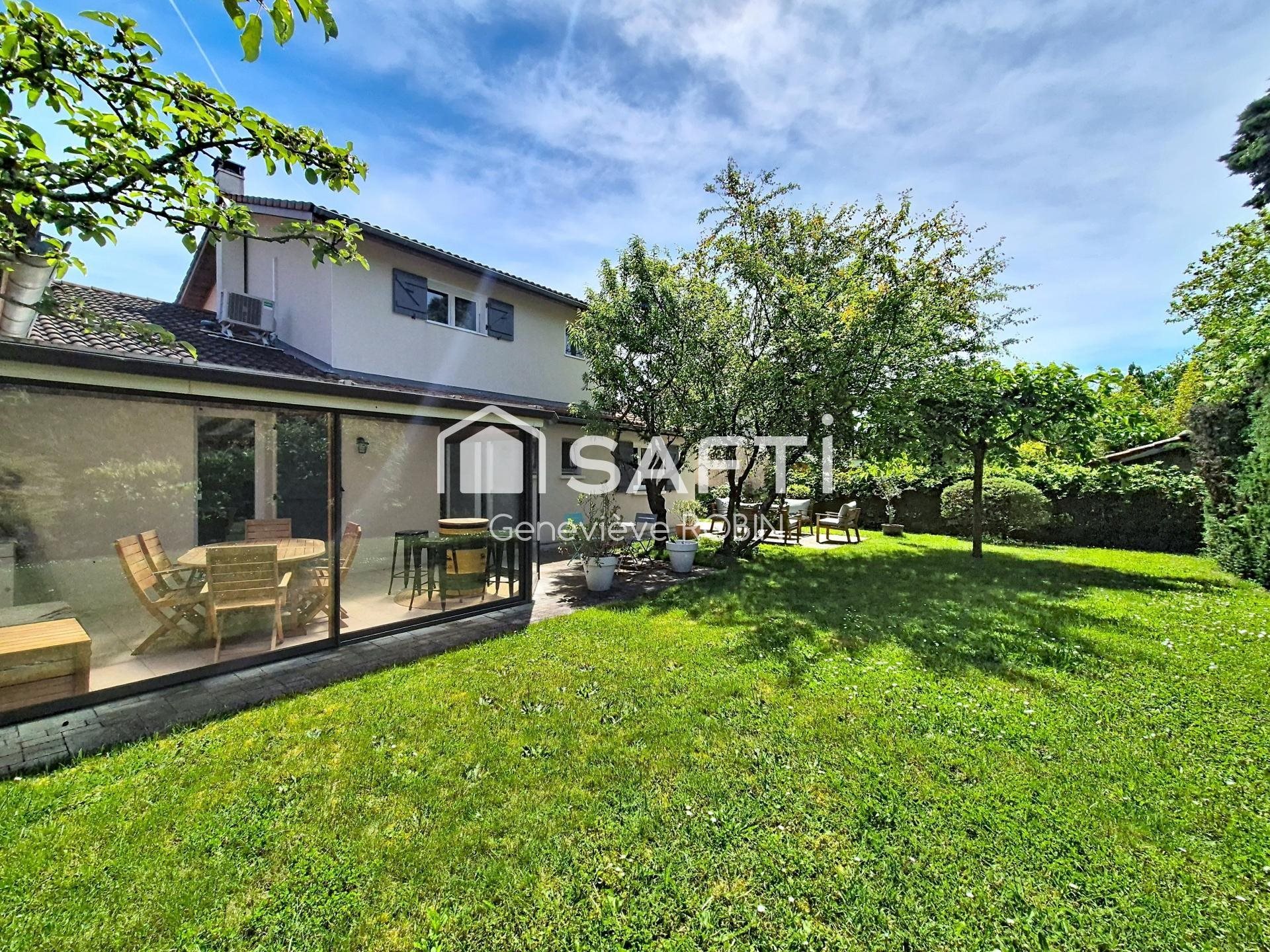 Maison à vendre, 148m², Sainte-Consorce