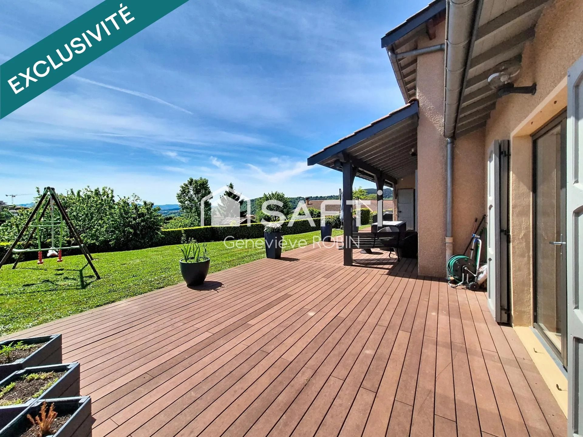 Maison à vendre, 240m², Montrottier