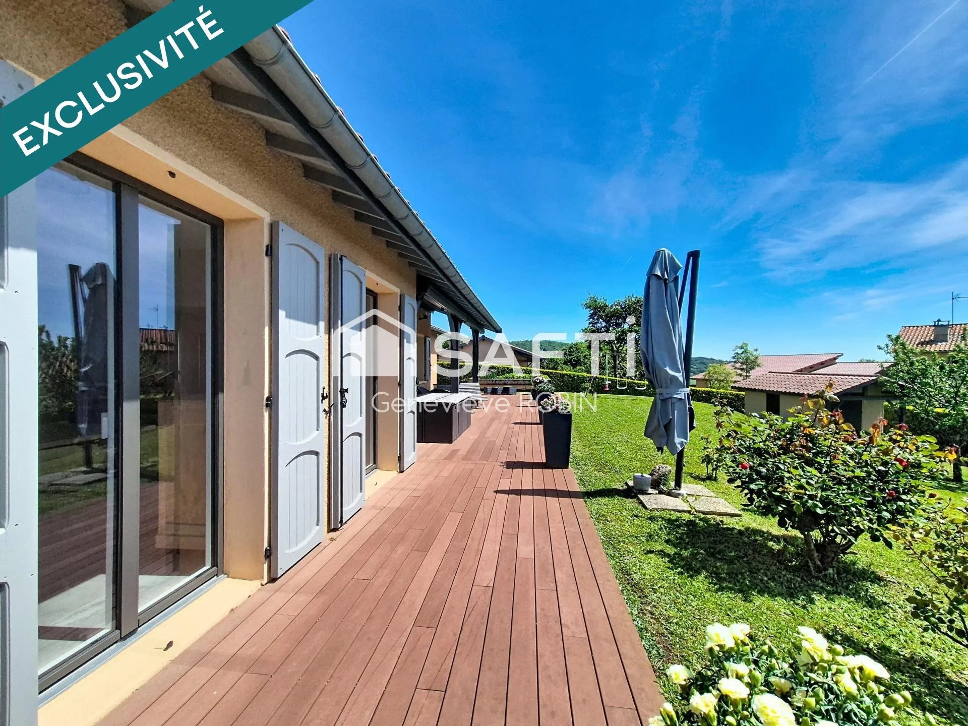 Maison à vendre, 240m², Montrottier