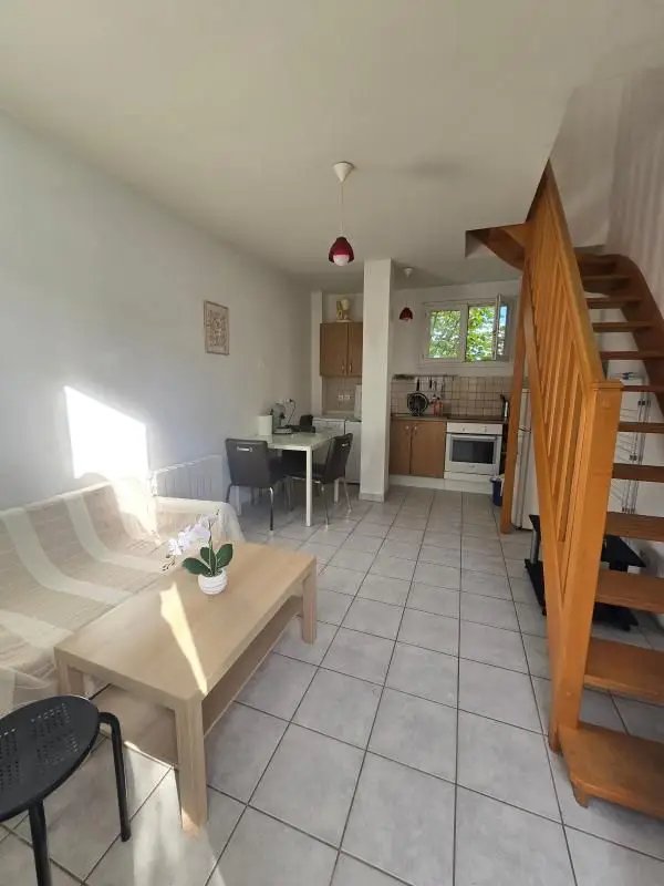 Appartement à louer, 27m², Caen